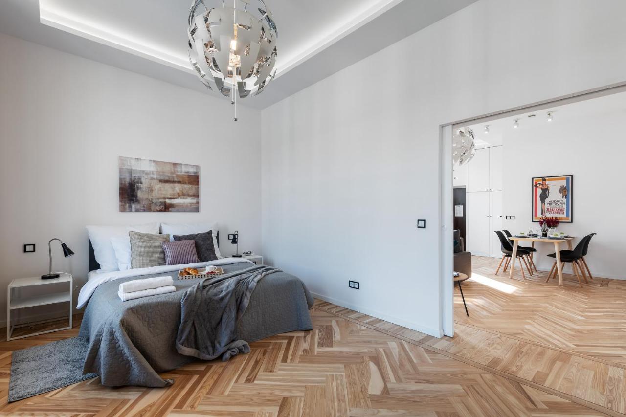 Marszalkowska Center Serviced Apartments Varşovia Exterior foto
